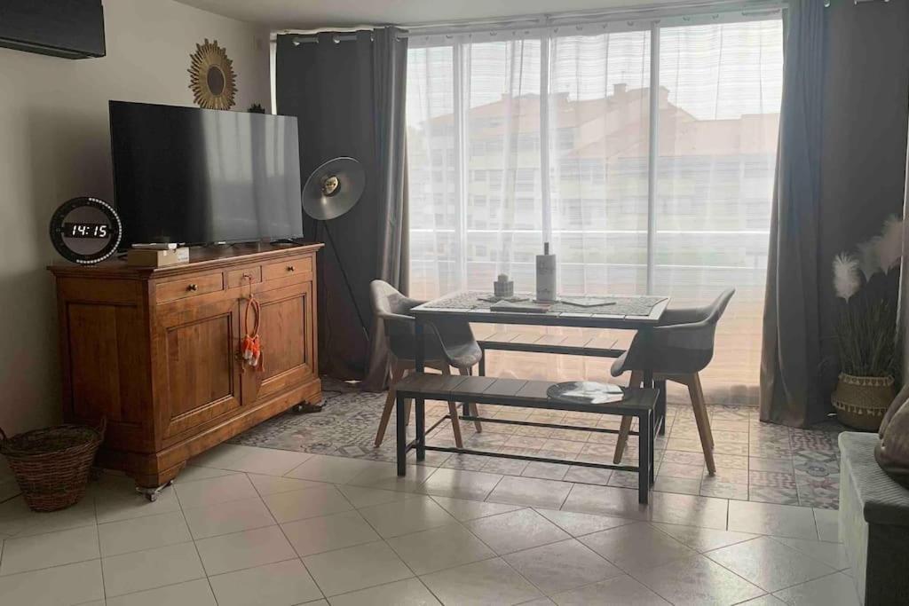 Appartement Vintage 90 M2 Duplex Classe Fréjus Dış mekan fotoğraf