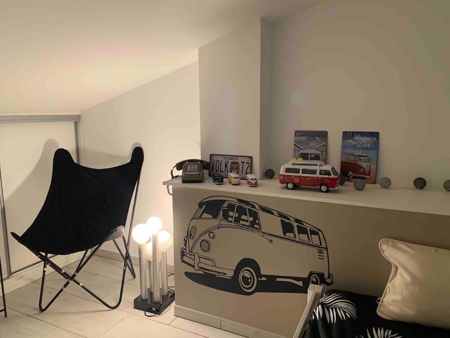 Appartement Vintage 90 M2 Duplex Classe Fréjus Dış mekan fotoğraf